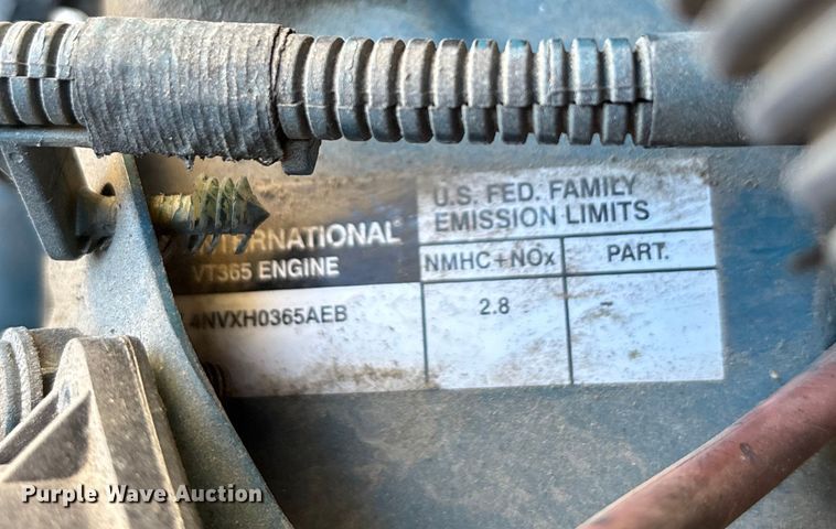 image for item ED2303 2005 International PB105 school bus