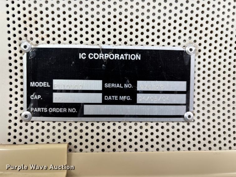 image for item ED2303 2005 International PB105 school bus