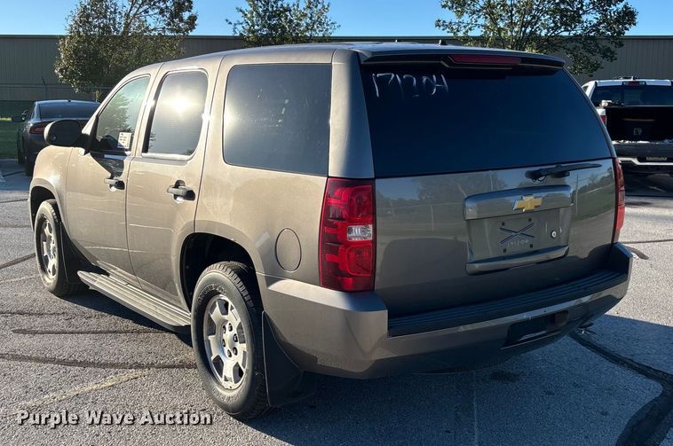 image for item ED2307 2012 Chevrolet Tahoe Police SUV