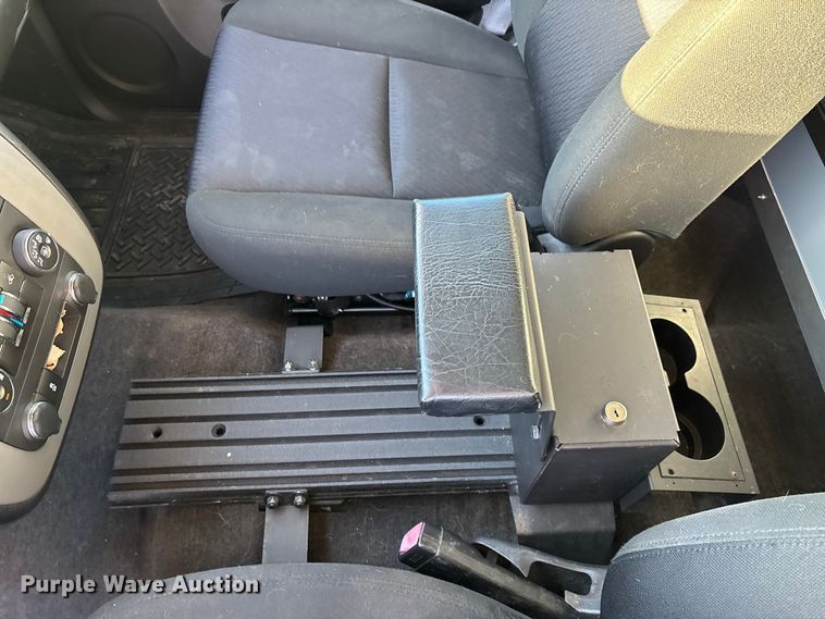 image for item ED2307 2012 Chevrolet Tahoe Police SUV