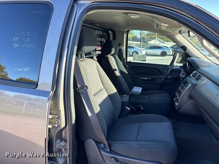 image for item ED2307 2012 Chevrolet Tahoe Police SUV