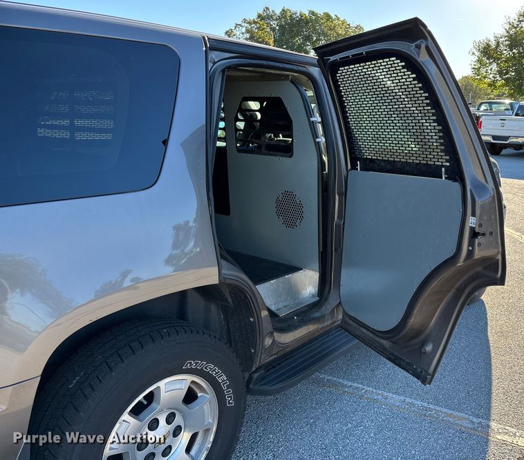 image for item ED2307 2012 Chevrolet Tahoe Police SUV