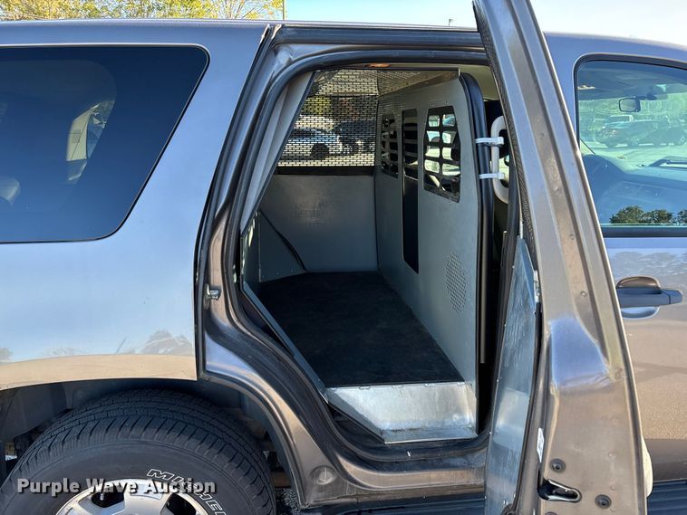 image for item ED2307 2012 Chevrolet Tahoe Police SUV