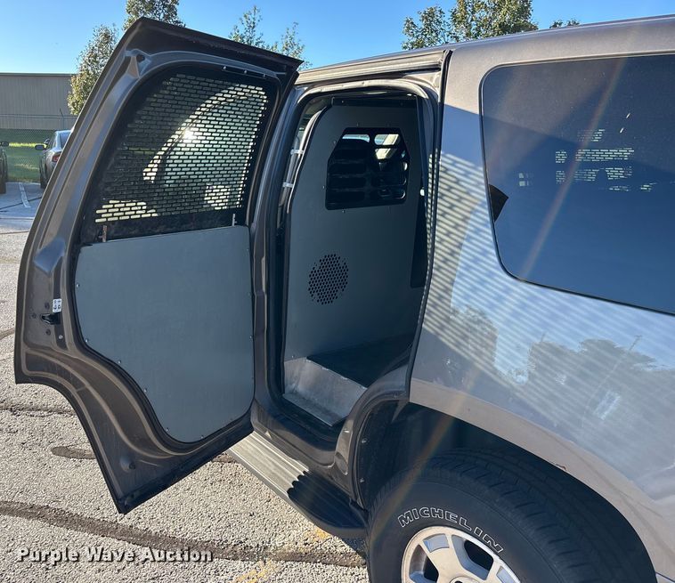 image for item ED2307 2012 Chevrolet Tahoe Police SUV