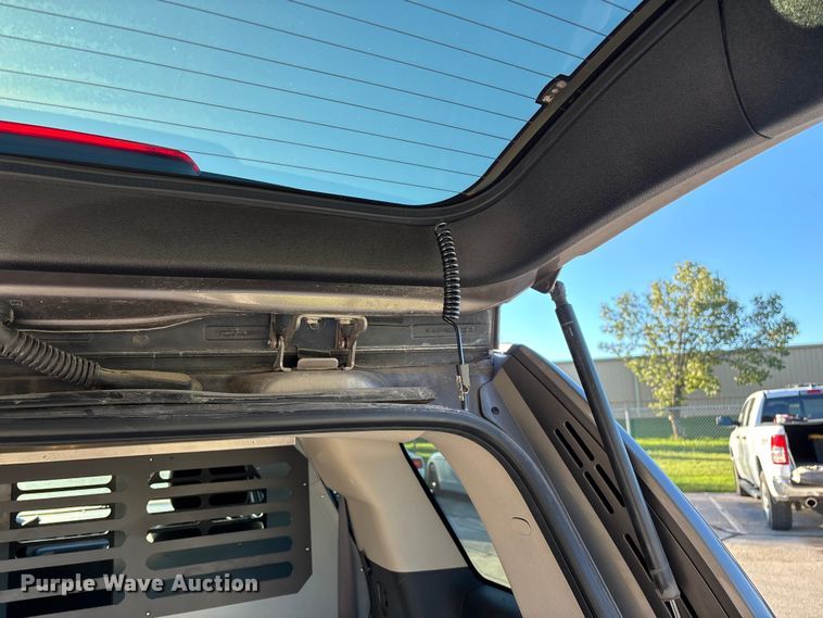 image for item ED2307 2012 Chevrolet Tahoe Police SUV