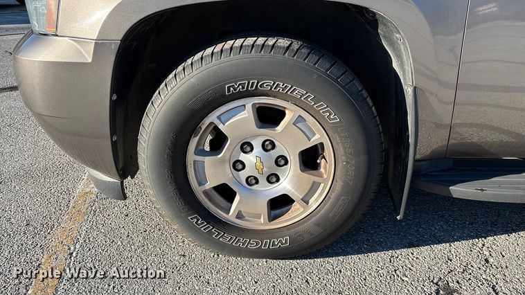 image for item ED2307 2012 Chevrolet Tahoe Police SUV