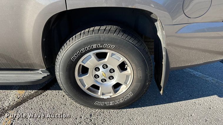 image for item ED2307 2012 Chevrolet Tahoe Police SUV