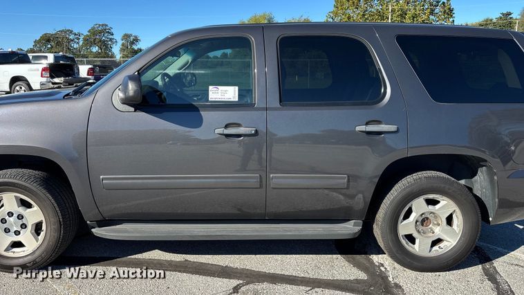 image for item ED2310 2010 Chevrolet Tahoe SUV