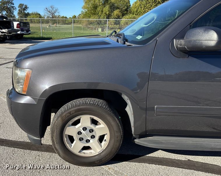 image for item ED2310 2010 Chevrolet Tahoe SUV
