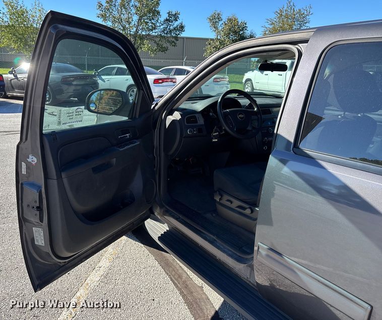 image for item ED2310 2010 Chevrolet Tahoe SUV