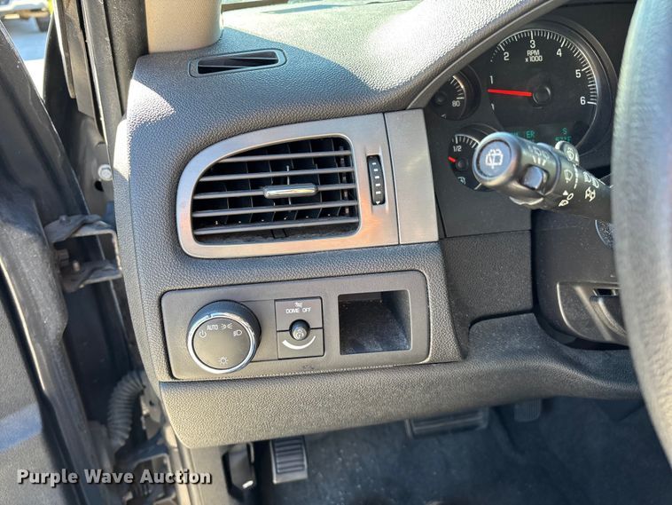 image for item ED2310 2010 Chevrolet Tahoe SUV