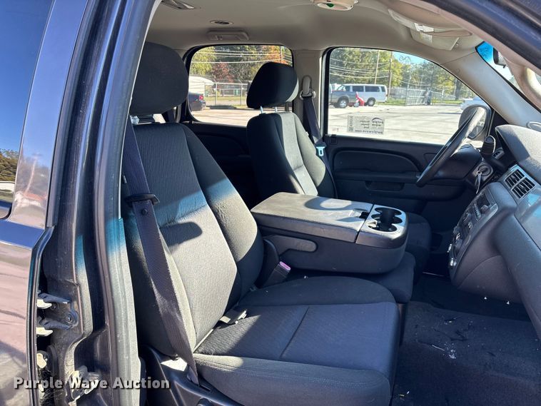 image for item ED2310 2010 Chevrolet Tahoe SUV