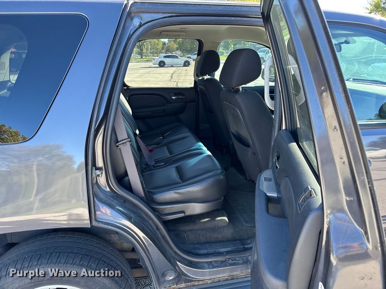 image for item ED2310 2010 Chevrolet Tahoe SUV
