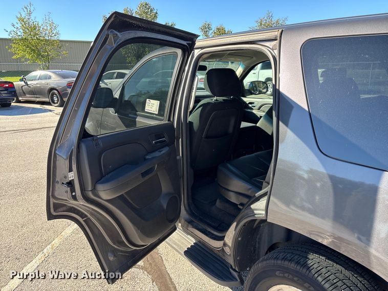 image for item ED2310 2010 Chevrolet Tahoe SUV