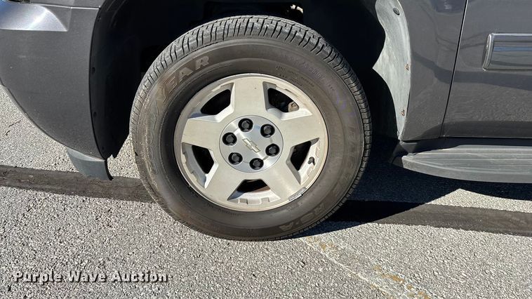 image for item ED2310 2010 Chevrolet Tahoe SUV