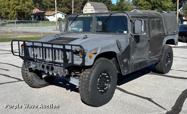 image for item ED2311 1991 AM General M998 SUV