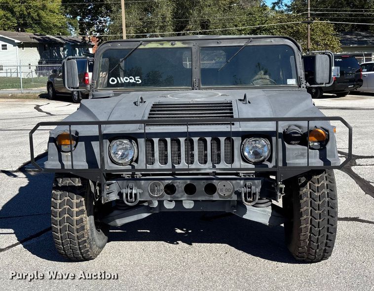 image for item ED2311 1991 AM General M998 SUV