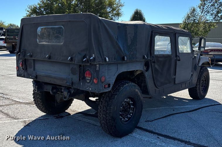 image for item ED2311 1991 AM General M998 SUV