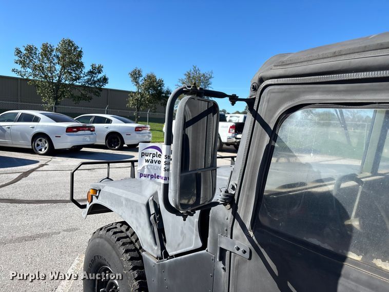 image for item ED2311 1991 AM General M998 SUV