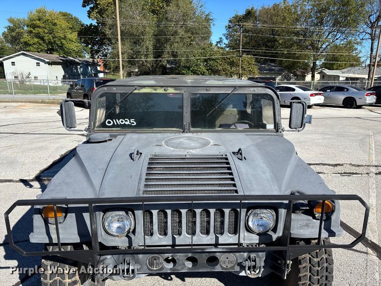 image for item ED2311 1991 AM General M998 SUV