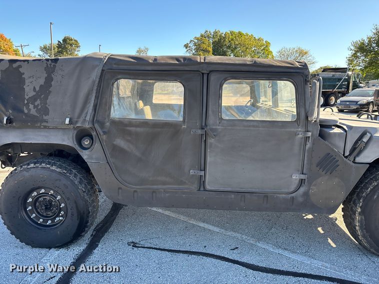 image for item ED2311 1991 AM General M998 SUV