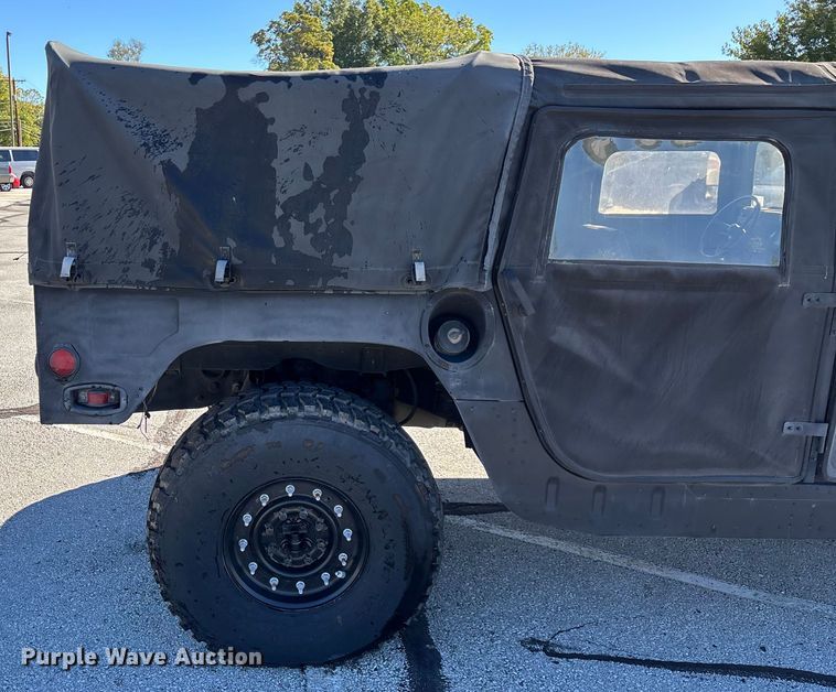 image for item ED2311 1991 AM General M998 SUV