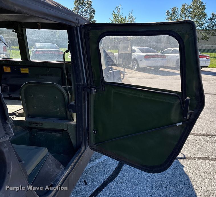 image for item ED2311 1991 AM General M998 SUV