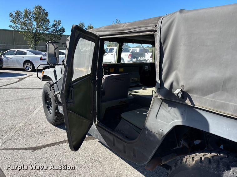 image for item ED2311 1991 AM General M998 SUV