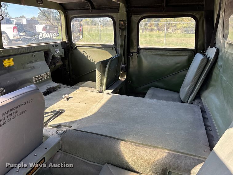 image for item ED2311 1991 AM General M998 SUV