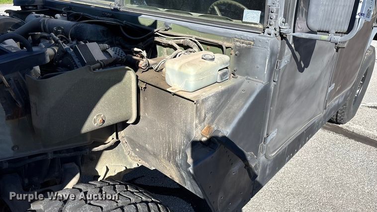 image for item ED2311 1991 AM General M998 SUV