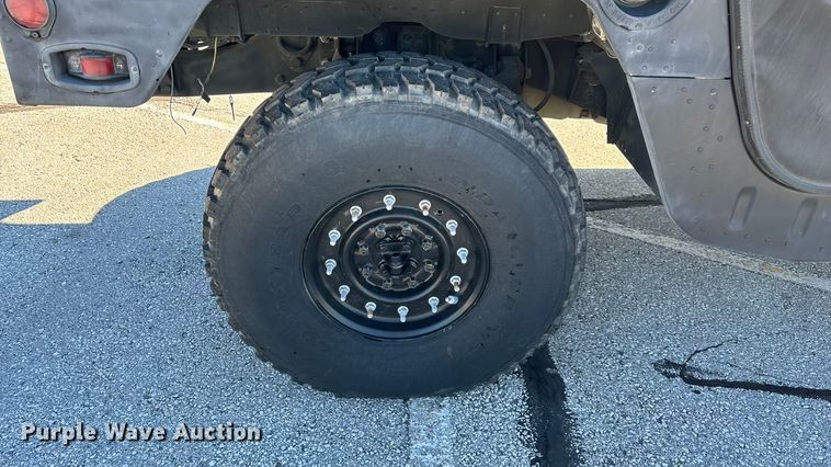 image for item ED2311 1991 AM General M998 SUV