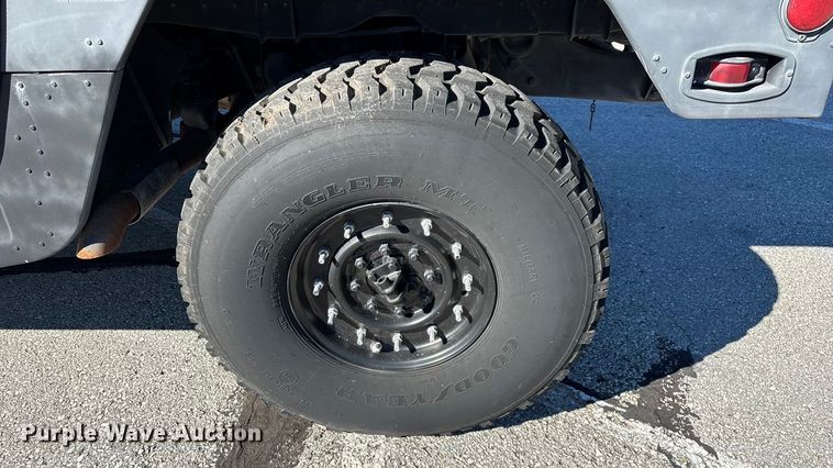 image for item ED2311 1991 AM General M998 SUV