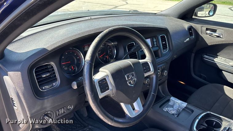 image for item ED2313 2013 Dodge Charger Police 