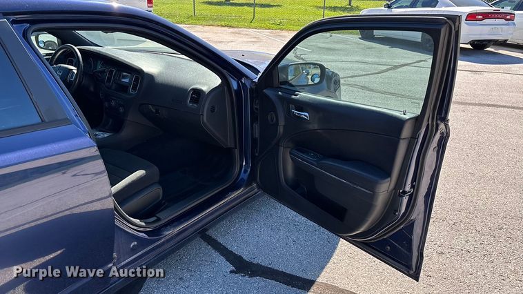 image for item ED2313 2013 Dodge Charger Police 