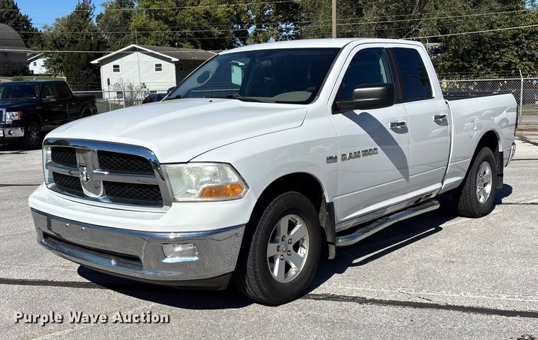2012 DODGE Ram 1500 SLT