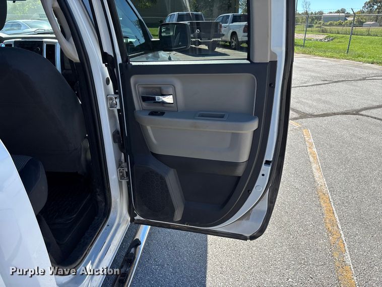 image for item ED2314 2012 Dodge Ram 1500 SLT Quad Cab pickup truck