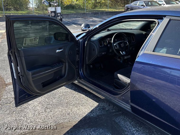 image for item ED2318 2011 Dodge Charger Police 