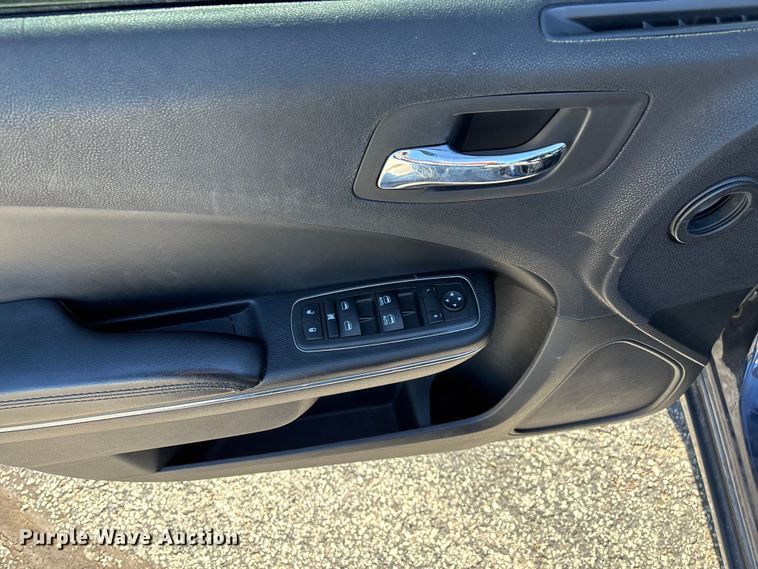 image for item ED2318 2011 Dodge Charger Police 