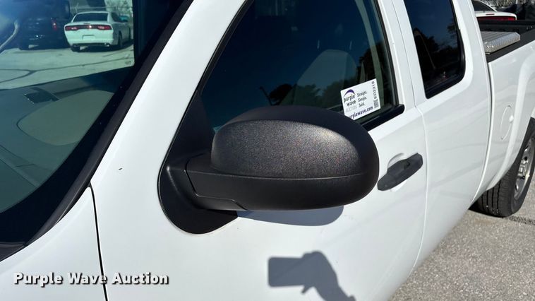 image for item ED2319 2011 Chevrolet Silverado 1500 Ext. Cab pickup truck