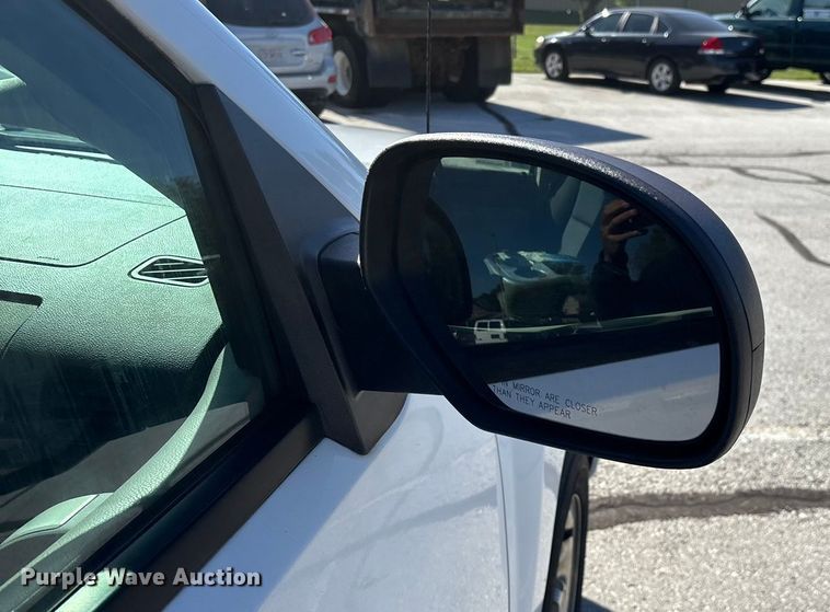 image for item ED2319 2011 Chevrolet Silverado 1500 Ext. Cab pickup truck