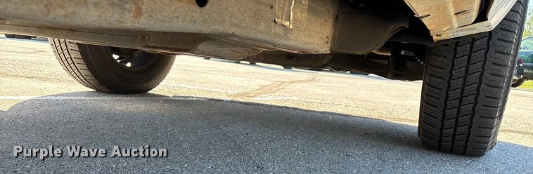 image for item ED2319 2011 Chevrolet Silverado 1500 Ext. Cab pickup truck