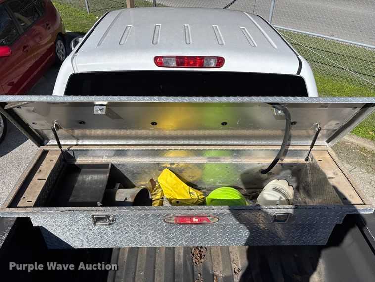 image for item ED2319 2011 Chevrolet Silverado 1500 Ext. Cab pickup truck