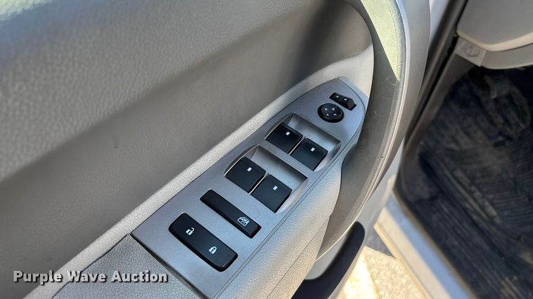 image for item ED2319 2011 Chevrolet Silverado 1500 Ext. Cab pickup truck