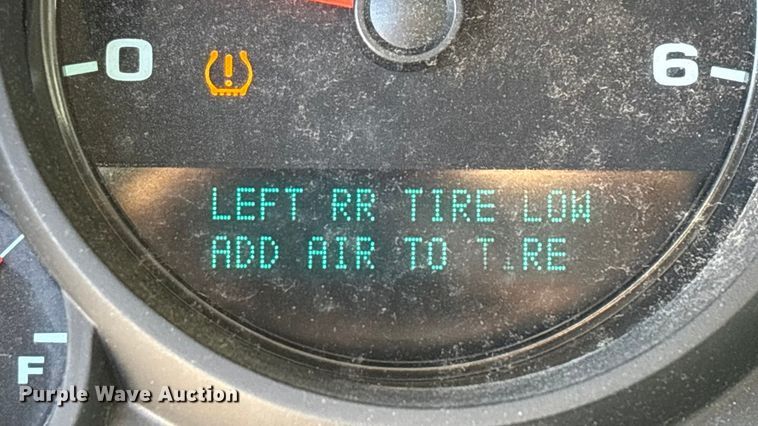 image for item ED2319 2011 Chevrolet Silverado 1500 Ext. Cab pickup truck