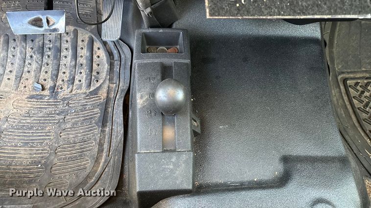 image for item ED2319 2011 Chevrolet Silverado 1500 Ext. Cab pickup truck