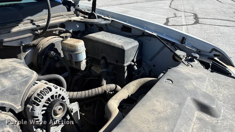 image for item ED2319 2011 Chevrolet Silverado 1500 Ext. Cab pickup truck