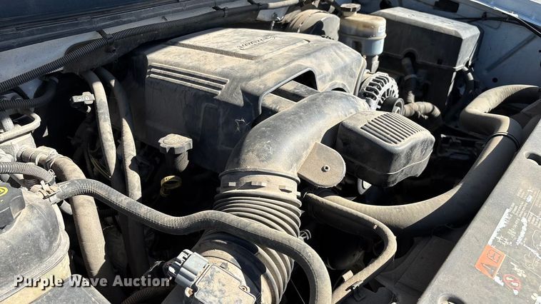 image for item ED2319 2011 Chevrolet Silverado 1500 Ext. Cab pickup truck