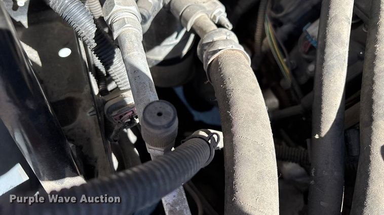 image for item ED2319 2011 Chevrolet Silverado 1500 Ext. Cab pickup truck