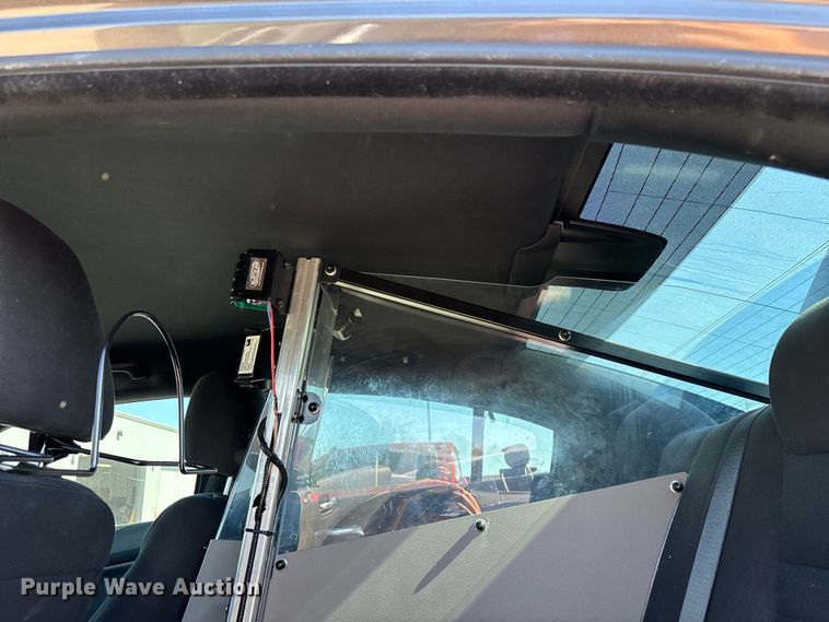 image for item ED2320 2021 Dodge Charger Police 