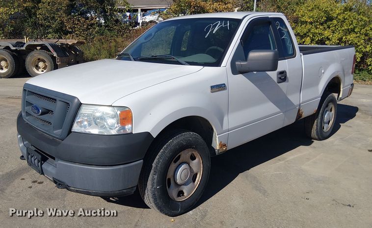 image for item ED4307 2005 Ford F150 pickup truck